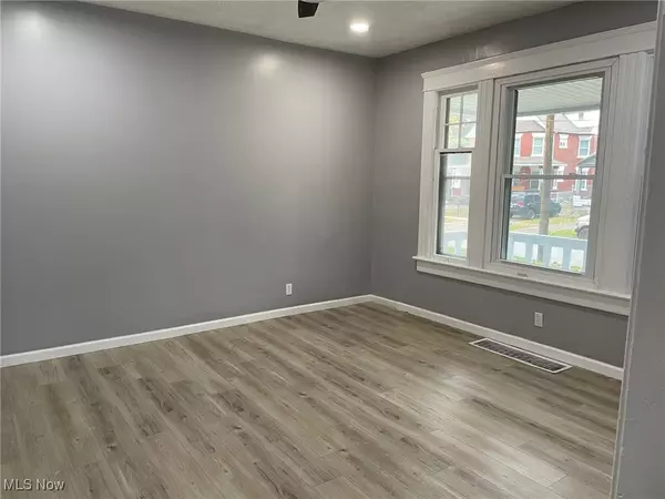 Old Brooklyn, OH 44109,3888 W 37th ST