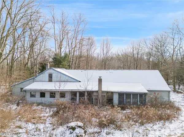 Louisville, OH 44641,5334 Maplegrove AVE