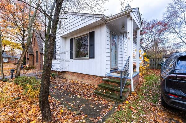 Cleveland, OH 44111,3104 W 146th ST