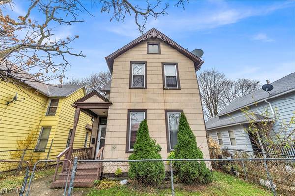 7107 Hague AVE #UP, Cleveland, OH 44102