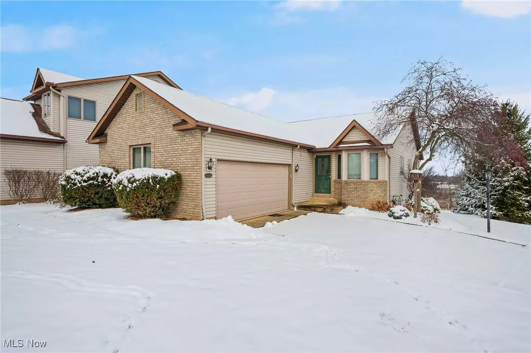 Medina, OH 44256,6261 Hollow LN