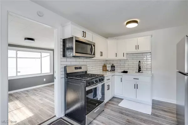 Canton, OH 44710,1102 Rockwood AVE SW