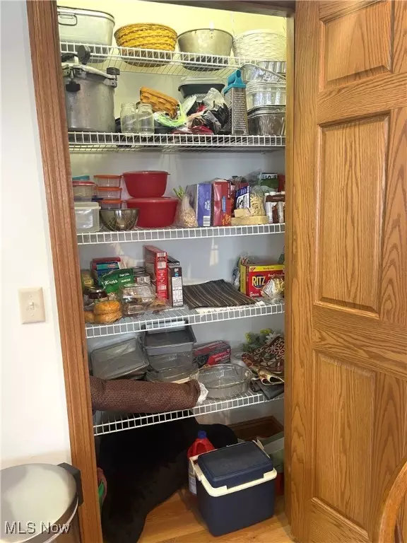 Dover, OH 44622,203 Pinehurst DR