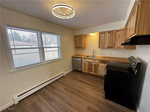 Boardman, OH 44512,840 Moyer AVE