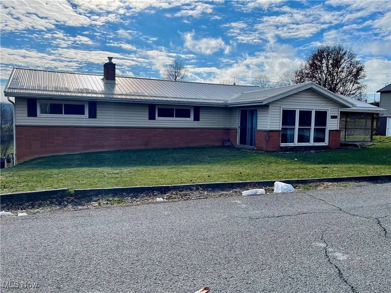 16895 Bronze Heights LN, Caldwell, OH 43724