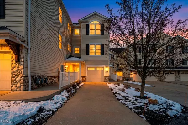 Ashtabula, OH 44004,5239 Lake RD W #305