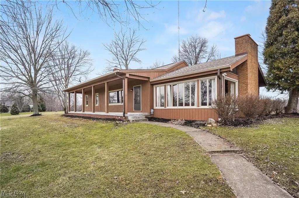 Peninsula, OH 44264,4017 Bellaire LN