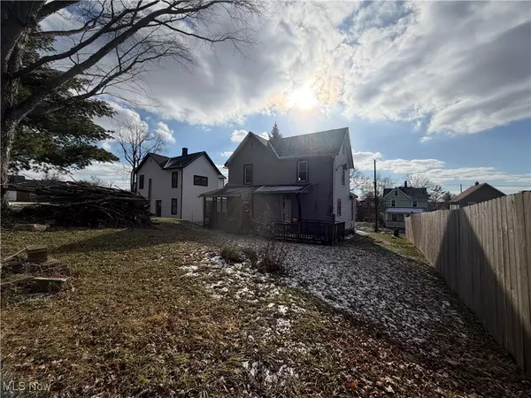 Canton, OH 44704,1817 3rd ST NE