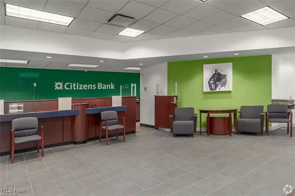 Euclid, OH 44119,365 E 200th ST