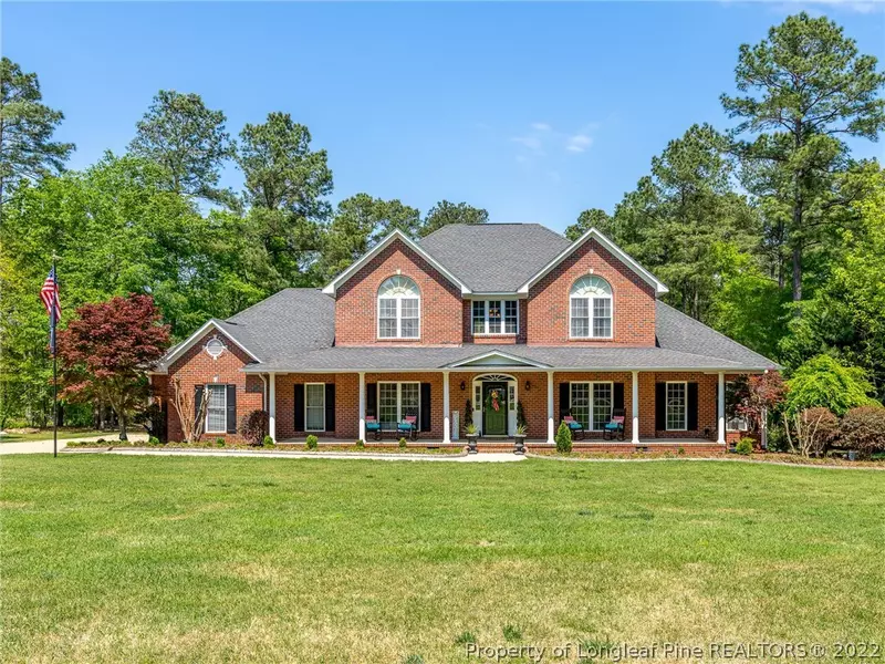 7725 Skylark CT, Autryville, NC 28318