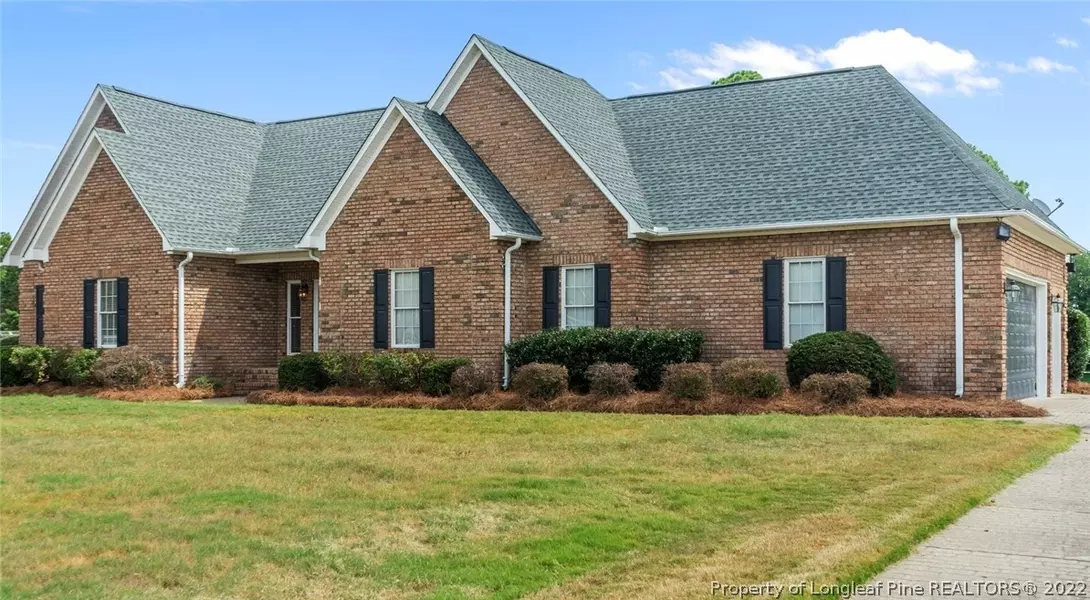 527 Club House DR, Dunn, NC 28334