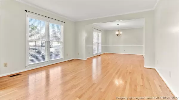 Fayetteville, NC 28311,5689 Dobson DR