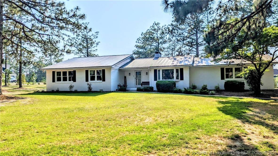 140 S Knoll RD, Southern Pines, NC 28387