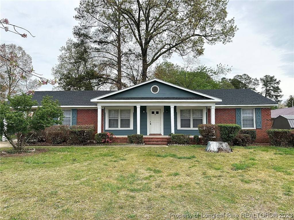 5223 Foxfire RD, Fayetteville, NC 28303
