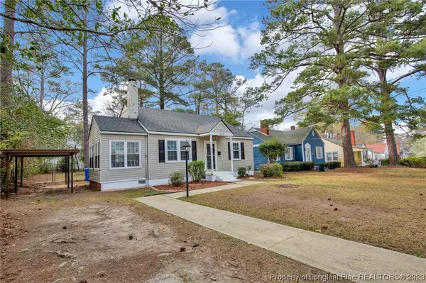 Fayetteville, NC 28303,919 Mckimmon RD