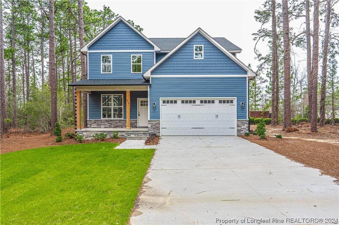 214 Henson ST, Southern Pines, NC 28387