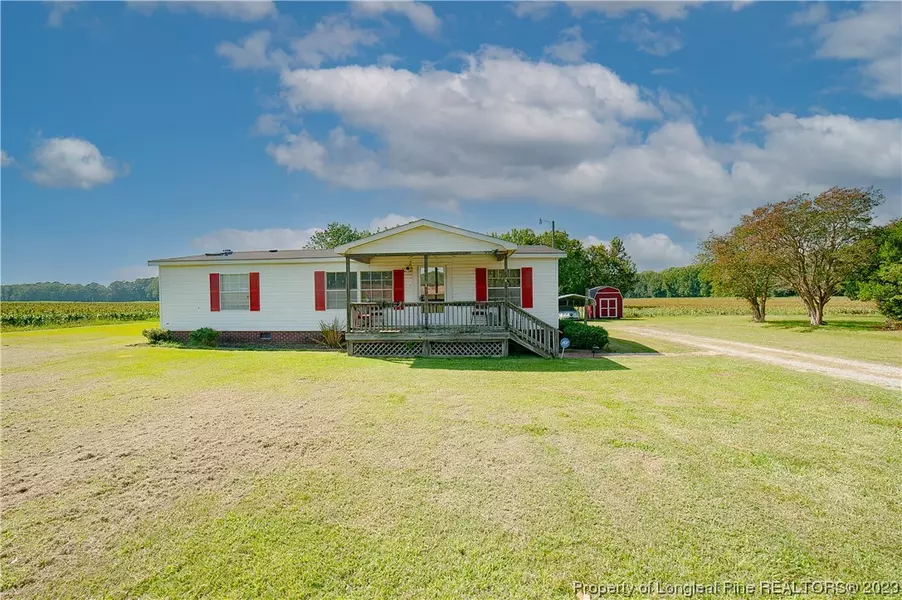 6253 Dunn RD, Wade, NC 28395