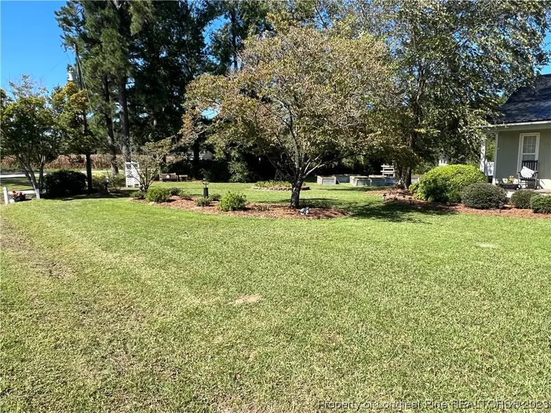 1014 Richardson RD, Bladenboro, NC 28320