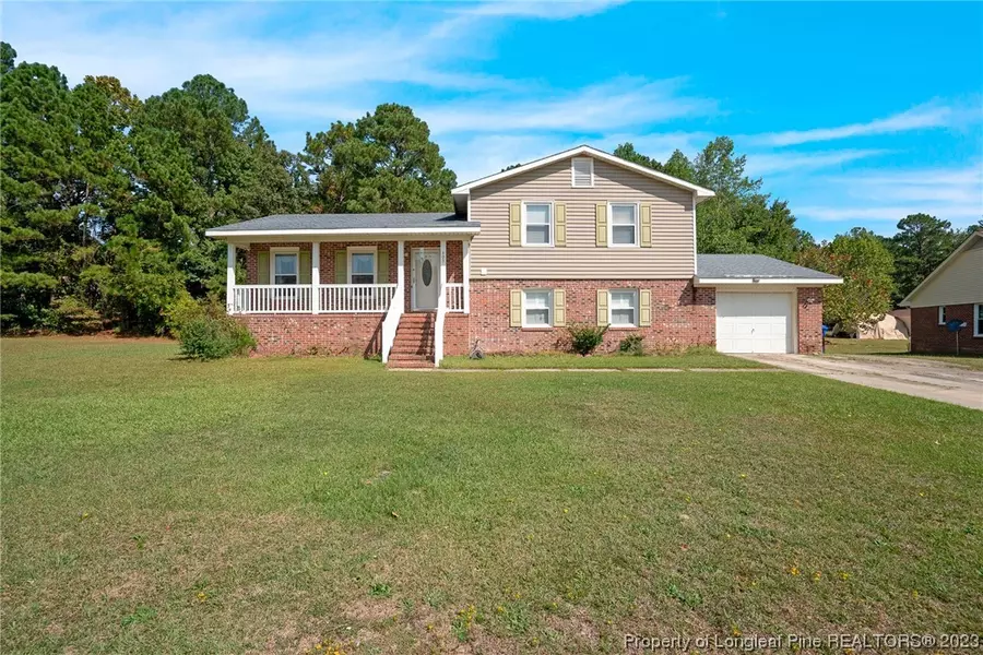 403 Wapiti DR, Spring Lake, NC 28390