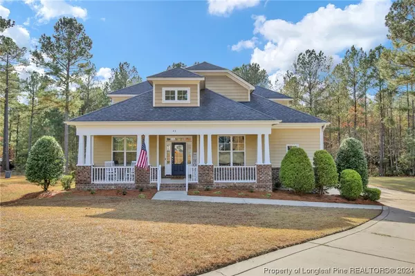 43 Shellnut CIR, Spring Lake, NC 28390