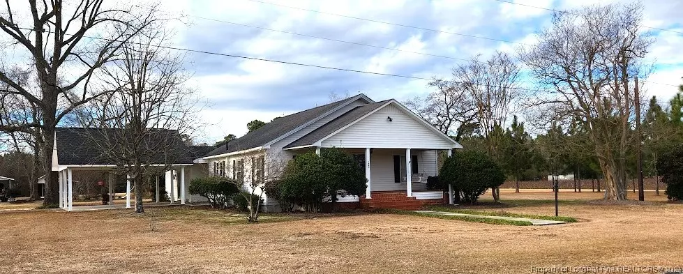 1040 Tobacco RD, Fairmont, NC 28340