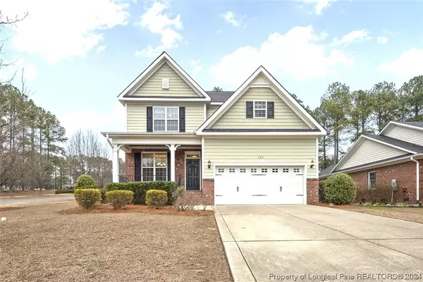 135 Rolling Pines DR, Spring Lake, NC 28390