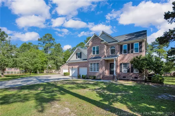 Hope Mills, NC 28348,911 Camargo CT