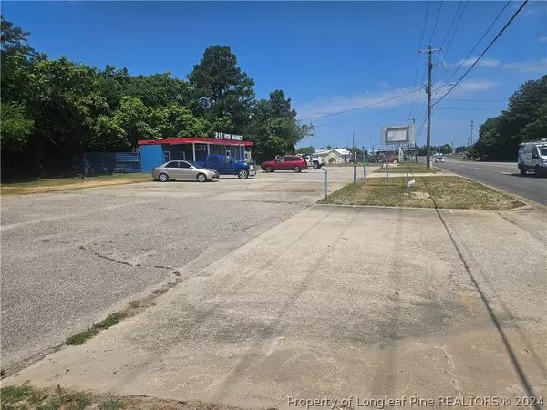 Fayetteville, NC 28311,5815 Murchison RD