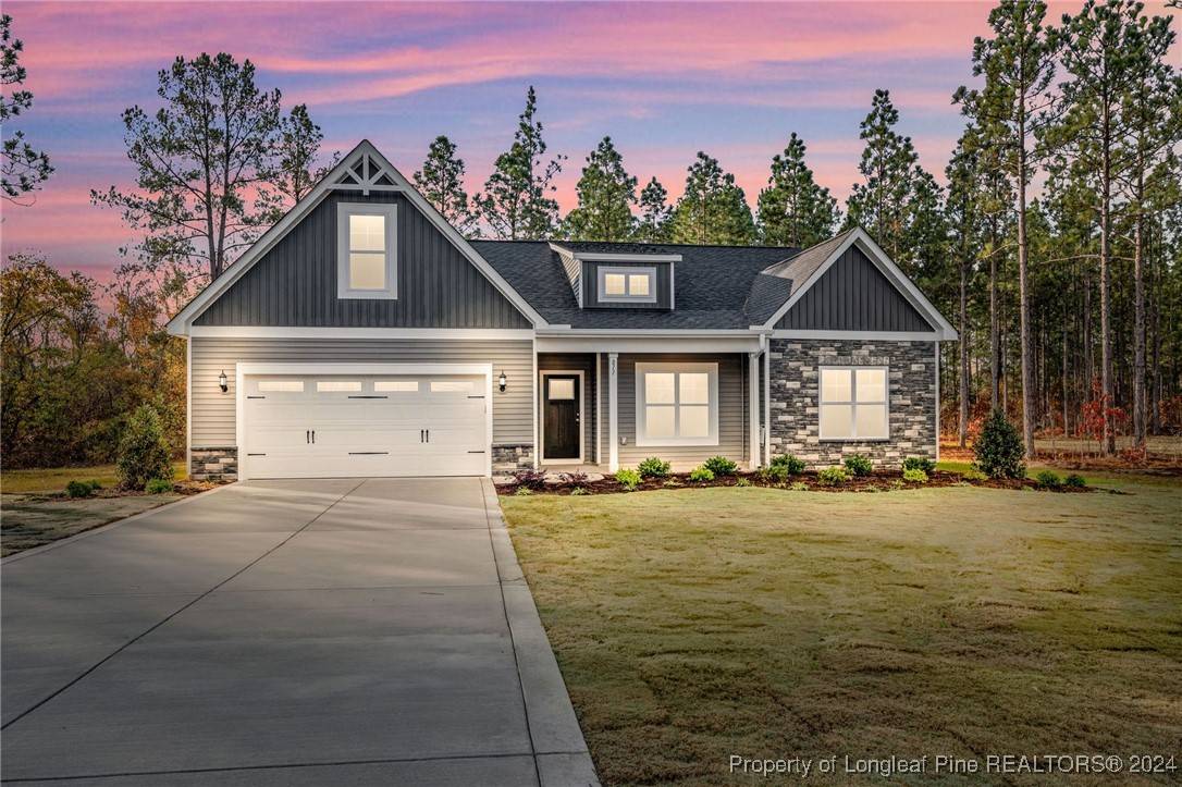 811 Rhum DR, Fayetteville, NC 28311