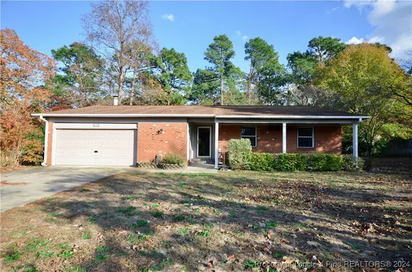 6224 Stoney Point LOOP, Fayetteville, NC 28306