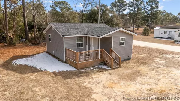 Raeford, NC 28376,422 Doc Brown RD