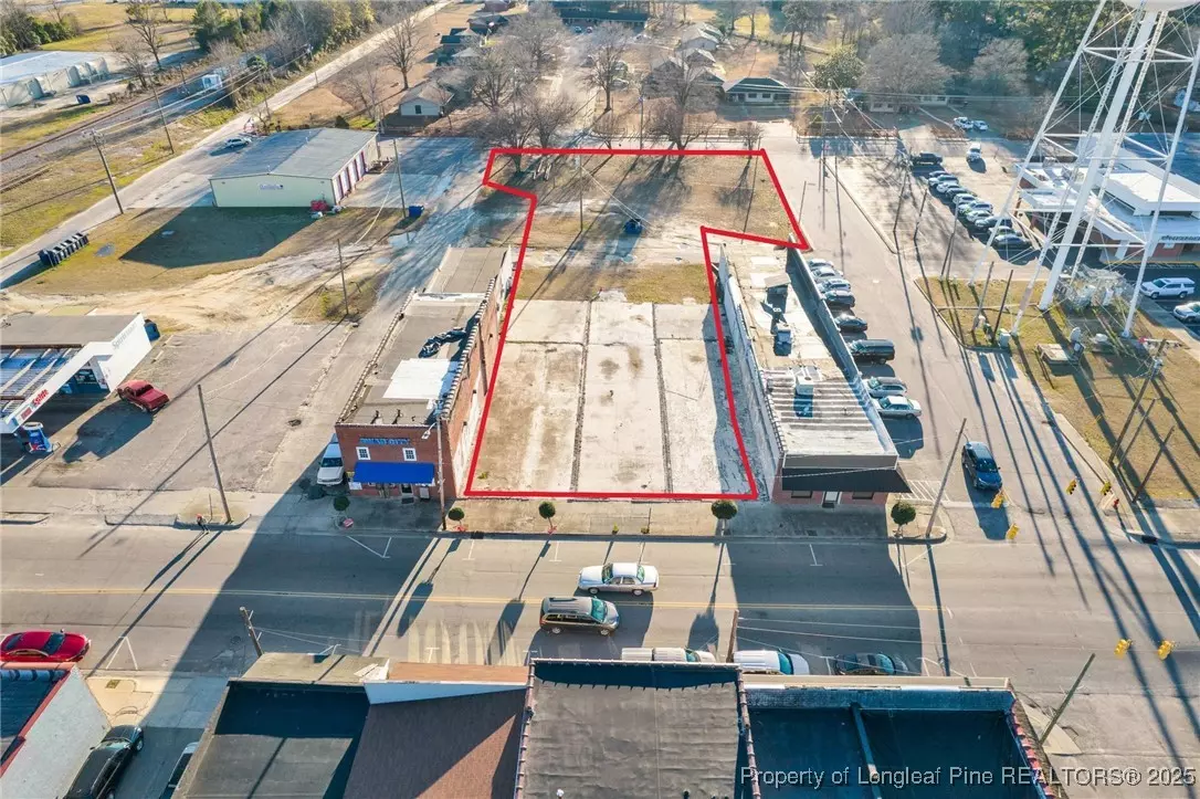 Pembroke, NC 28372,107,109,111 W Third ST