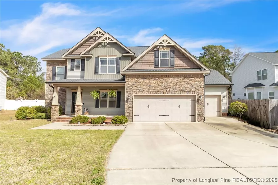 4352 Jockey Whip LN, Parkton, NC 28371