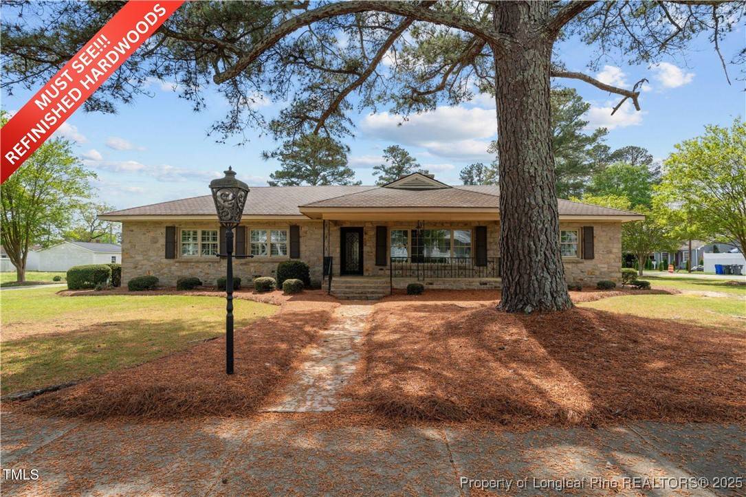 609 W Main ST, Benson, NC 27504