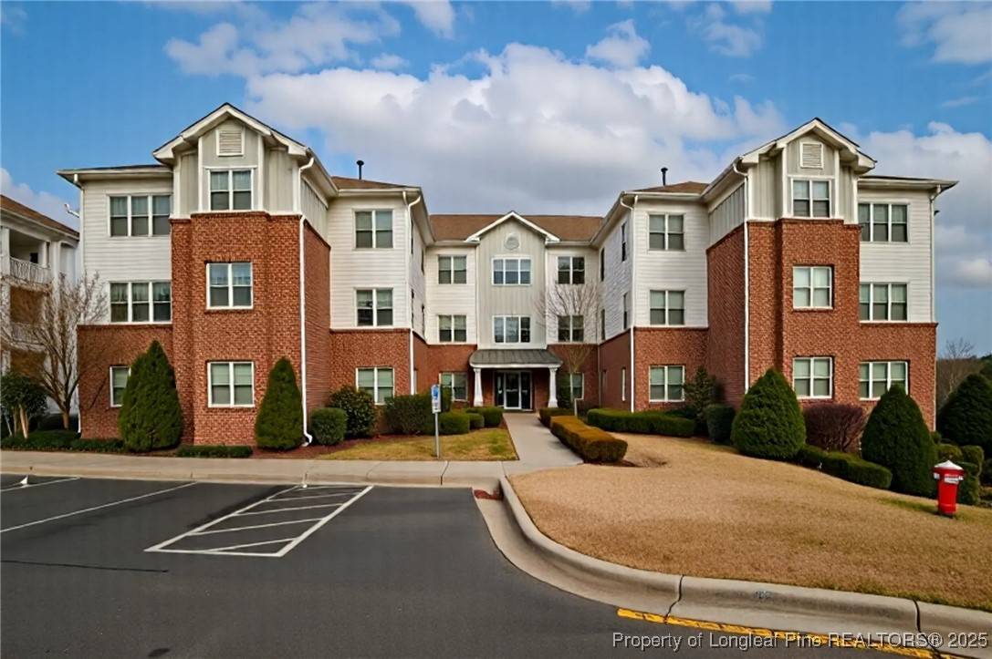 1222 Waterford Lake DR, Cary, NC 27519