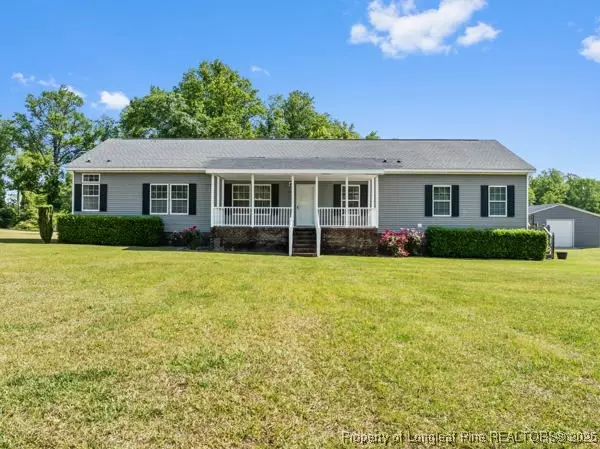 450 Lyman RD, Salemburg, NC 28385