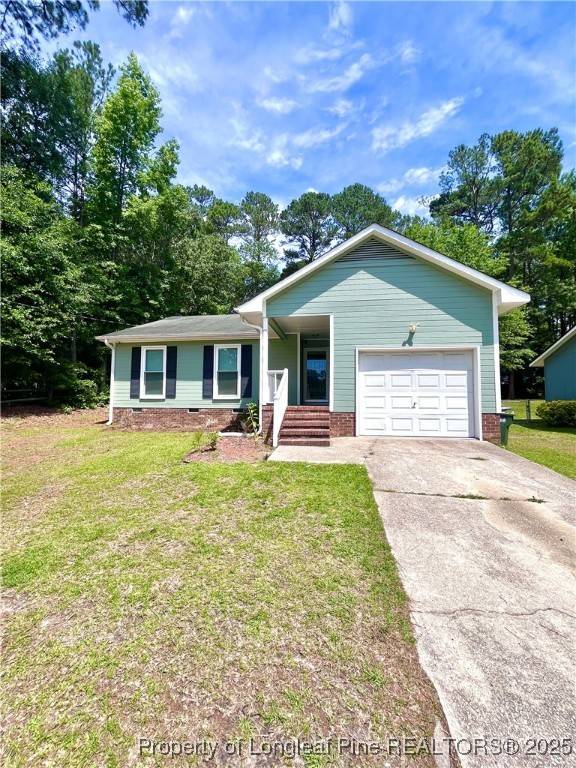 1401 Pamalee DR, Fayetteville, NC 28303