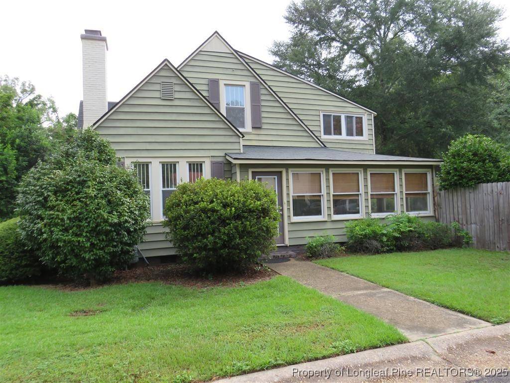 202 Peachtree ST, Fayetteville, NC 28305