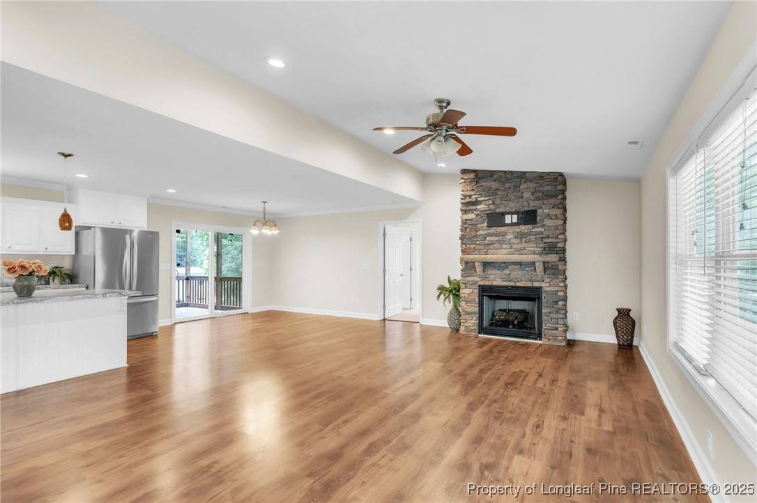2003 Spring LN, Sanford, NC 27330