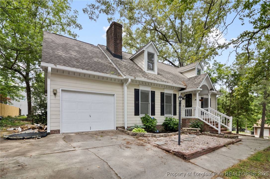 1266 Exeter LN, Fayetteville, NC 28314