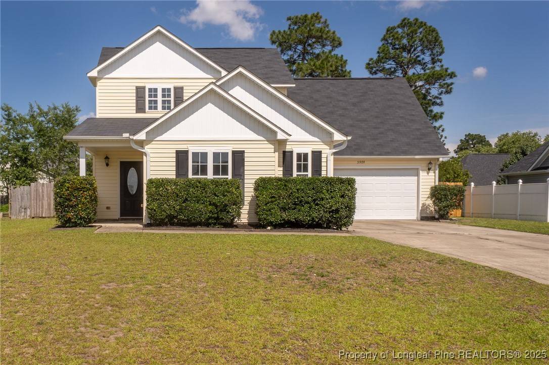 3909 Princess Amelia LN, Hope Mills, NC 28348