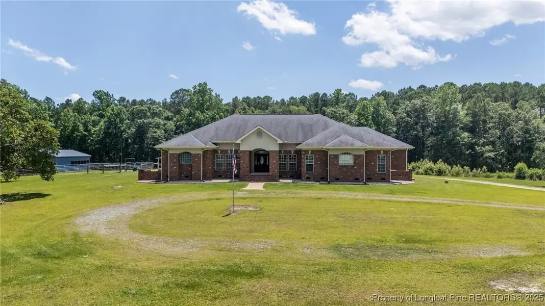 2260 Rodeo DR, Linden, NC 28356