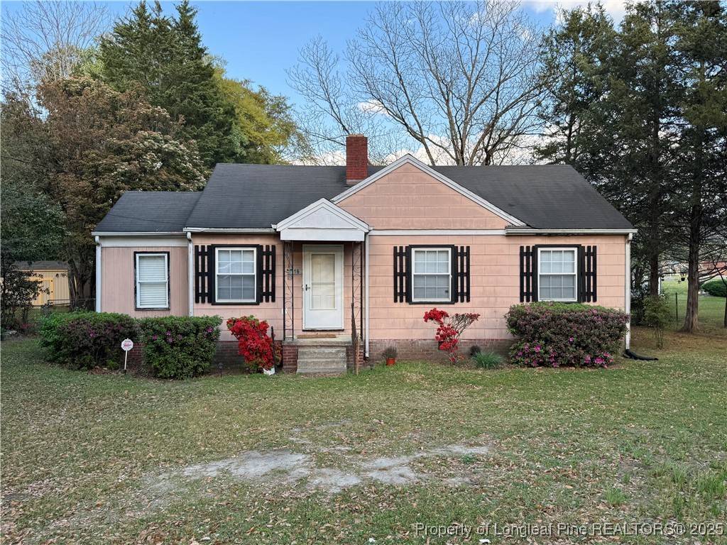116 N Wright ST, Raeford, NC 28376