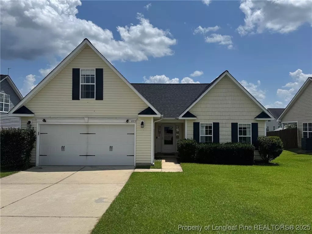 Hope Mills, NC 28348,5223 Woodpecker DR
