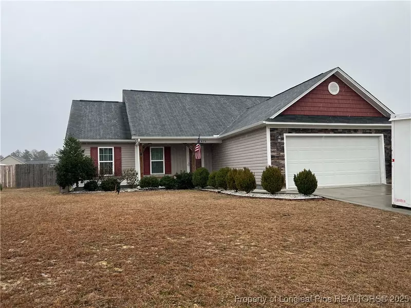 476 Blackhawk LN, Raeford, NC 28376