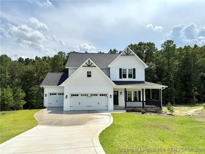 108 Woodford LN, Vass, NC 28394