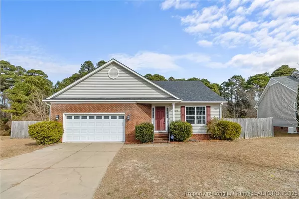 2205 Stornoway CT, Fayetteville, NC 28306