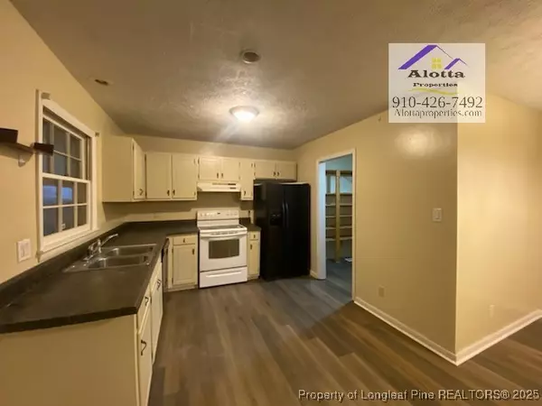 Spring Lake, NC 28390,733 Goodyear DR