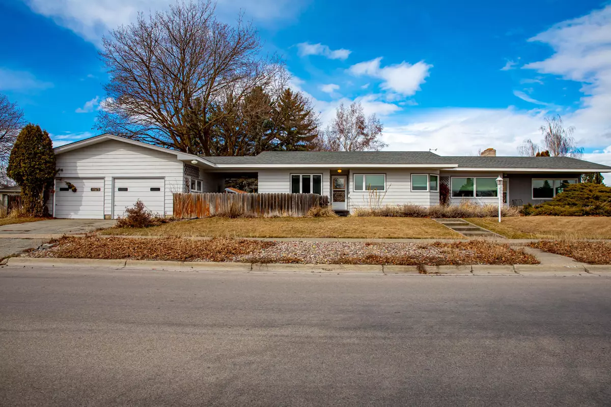Kalispell, MT 59901,833 11th ST E