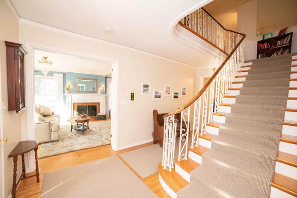 Great Falls, MT 59401,1801 3rd AVE N